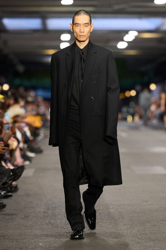 Vetements m S27 009