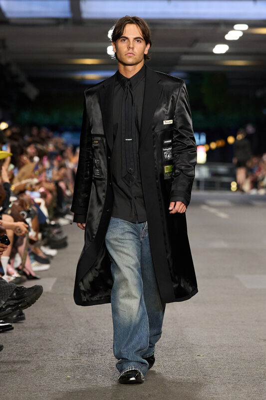 Vetements m S27 021