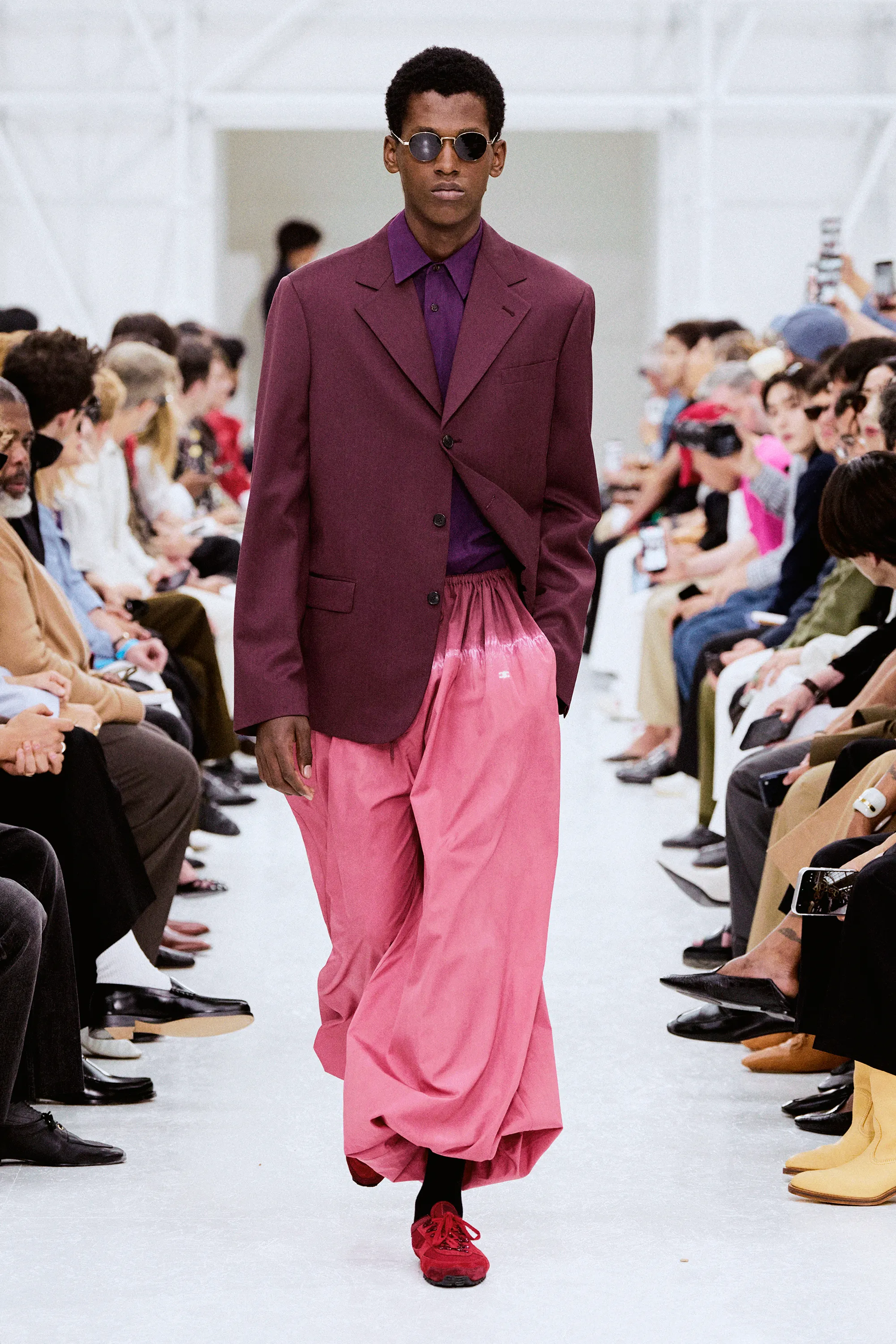 00022-celine-spring-2027-menswear-credit-brand