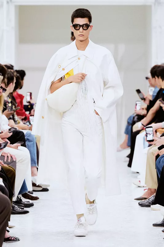 00021-celine-spring-2027-menswear-credit-brand