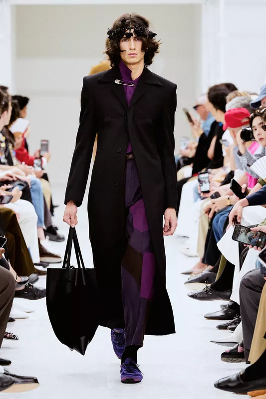 00053-celine-spring-2027-menswear-credit-brand