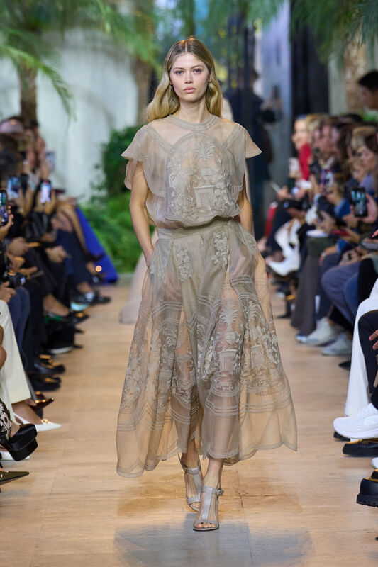 Elie Saab S25 037