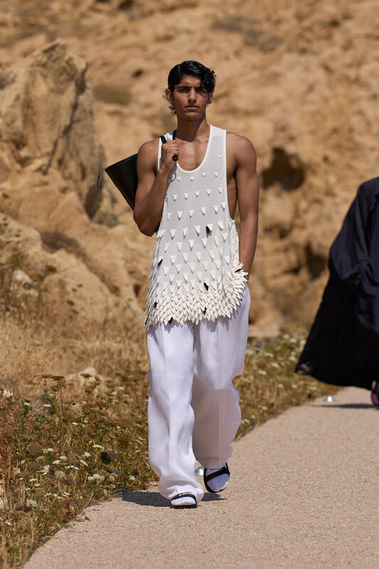 Jacquemus PO S27 042