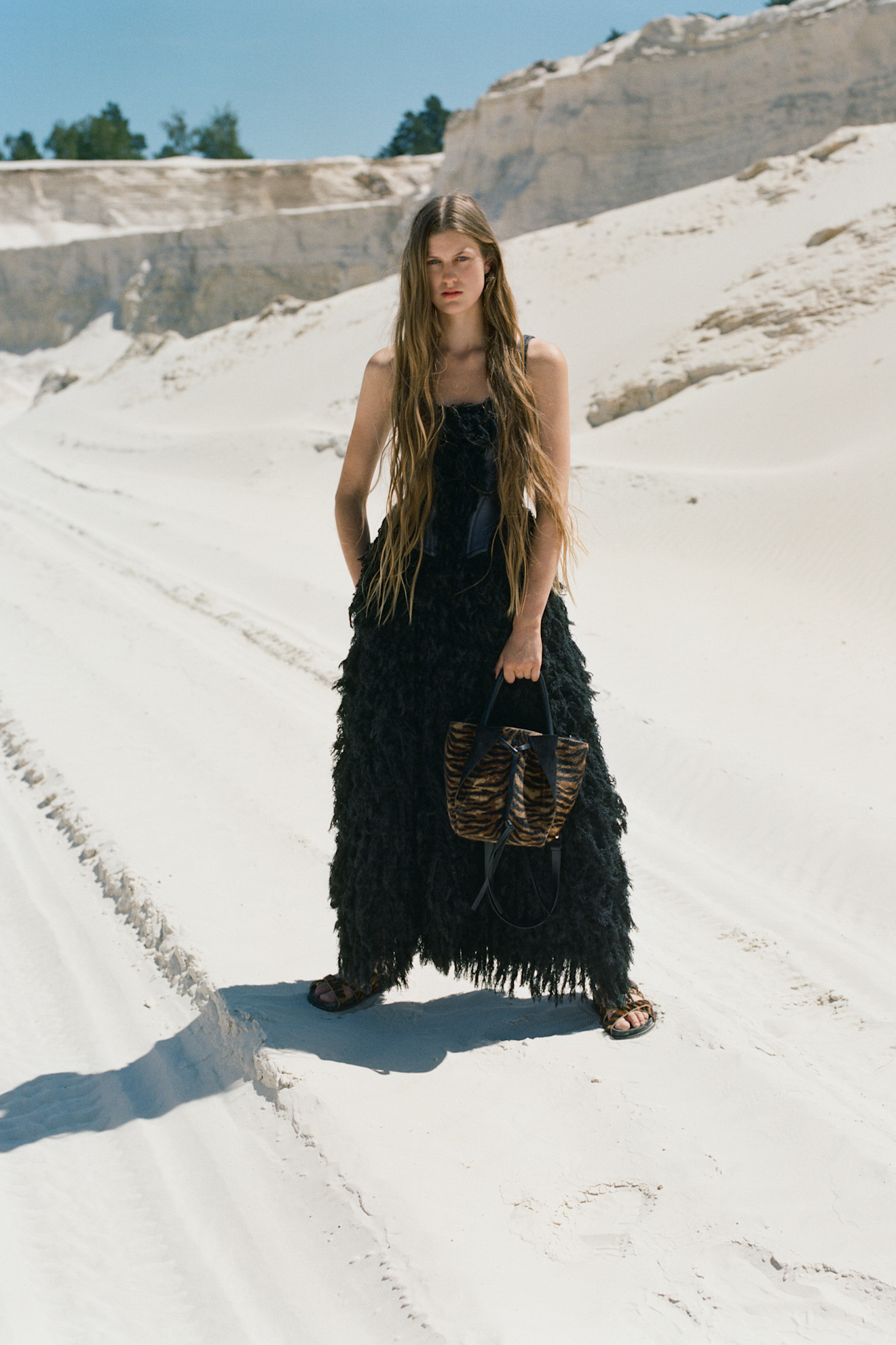 Gabriela Hearst Resort PO S27 007