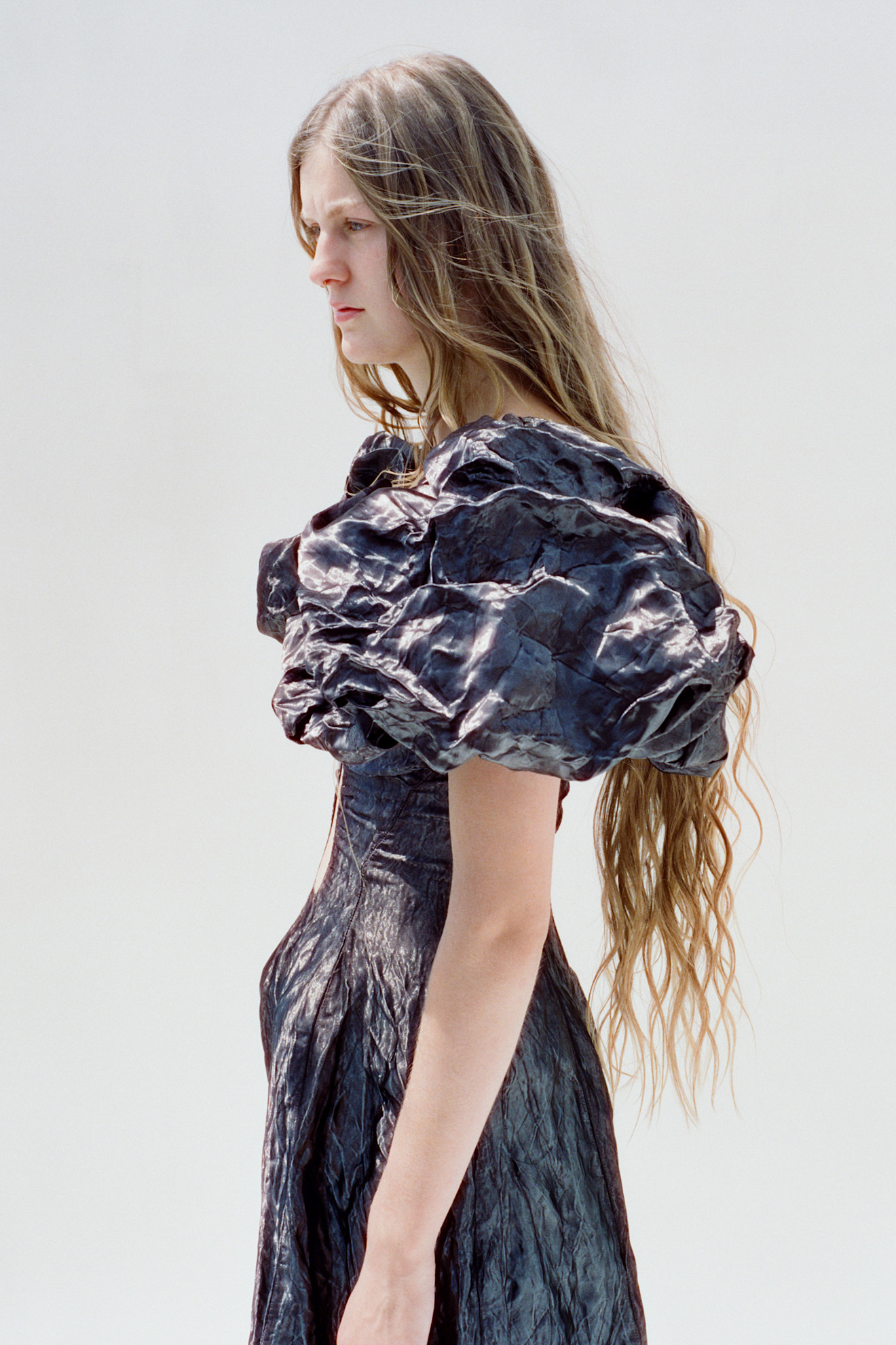 Gabriela Hearst Resort PO S27 027