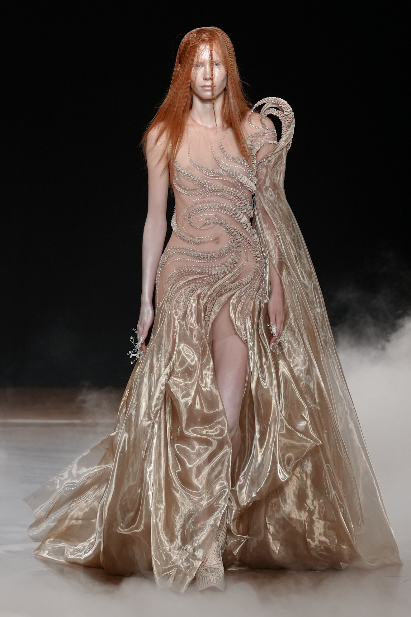 Van Herpen HC F26 003