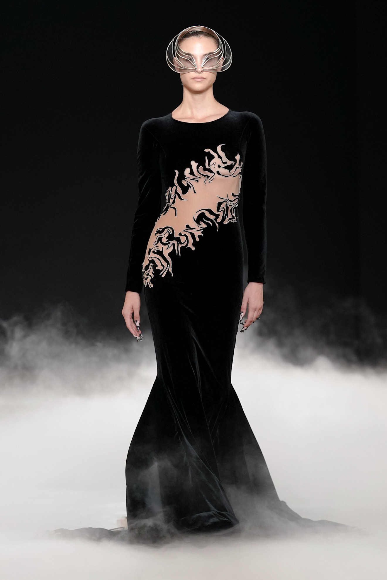 Van Herpen HC F26 013