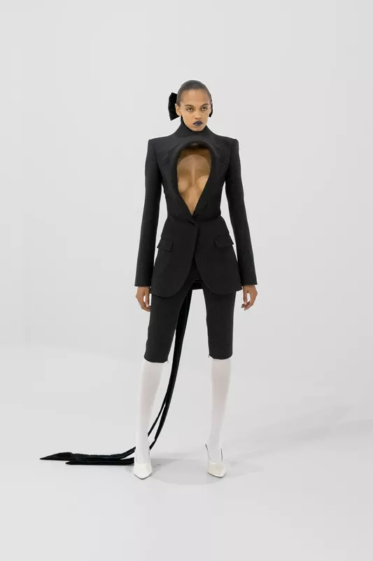 00003-jean-paul-gaultier-fall-2026-couture-credit-brand