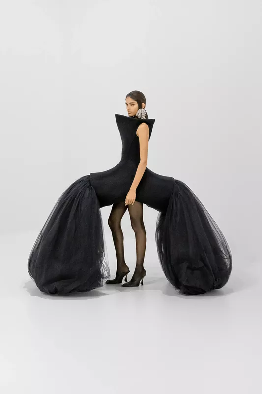 00008-jean-paul-gaultier-fall-2026-couture-credit-brand