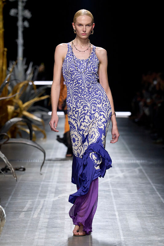 Etro S25 008