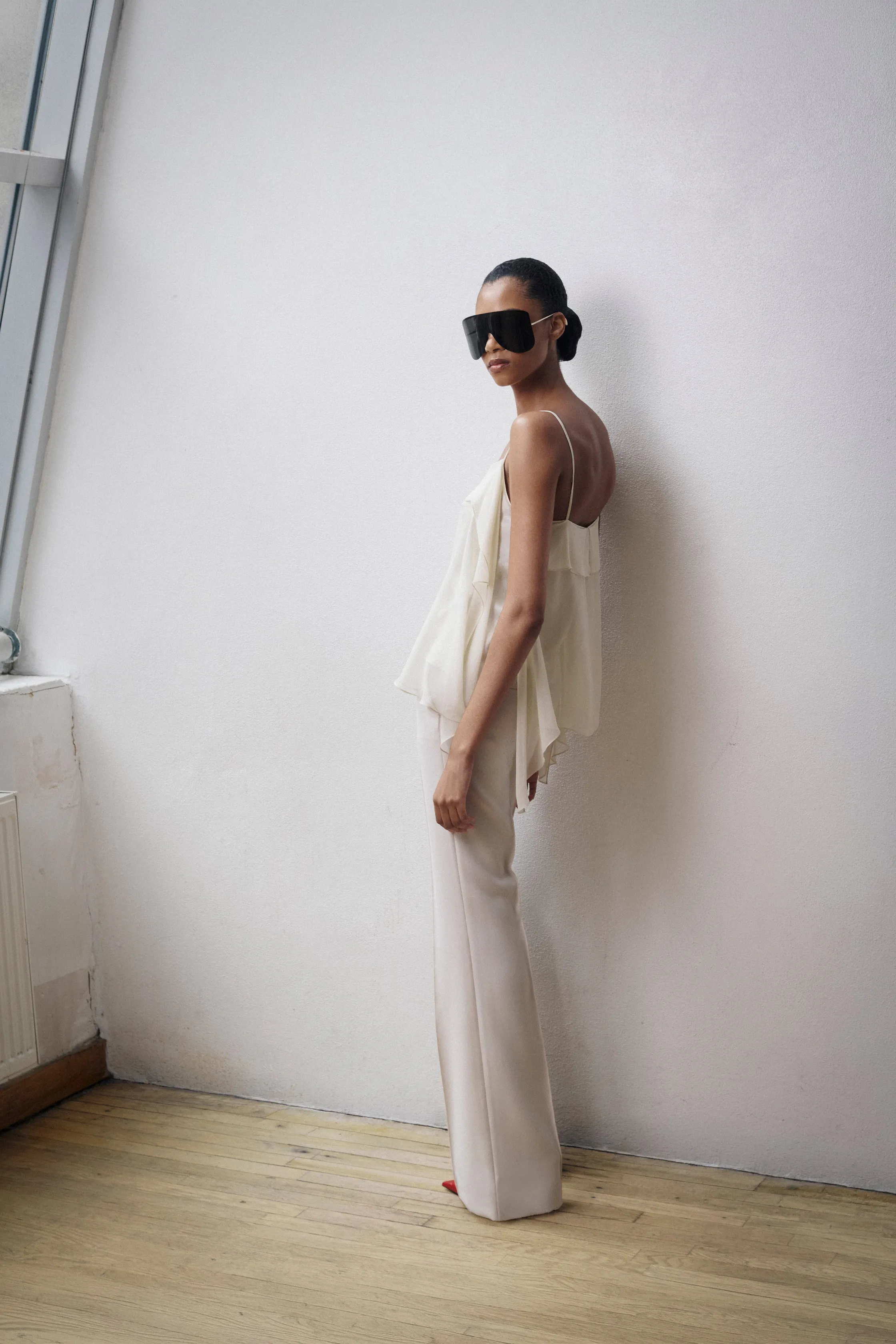 00007-prabal-gurung-resort-2027-credit-mark-grgurich-brand.jpg