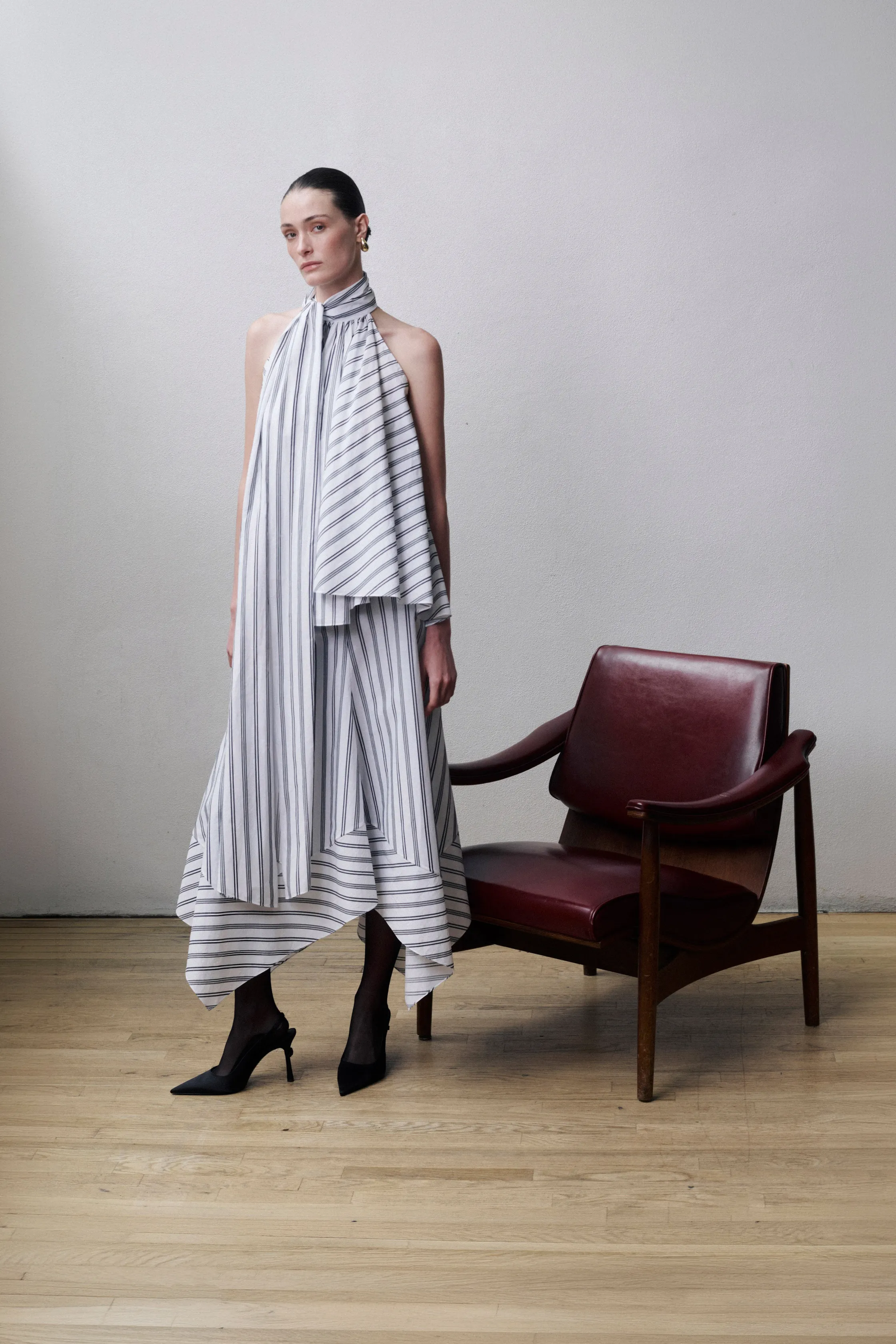 00017-prabal-gurung-resort-2027-credit-mark-grgurich-brand.jpg