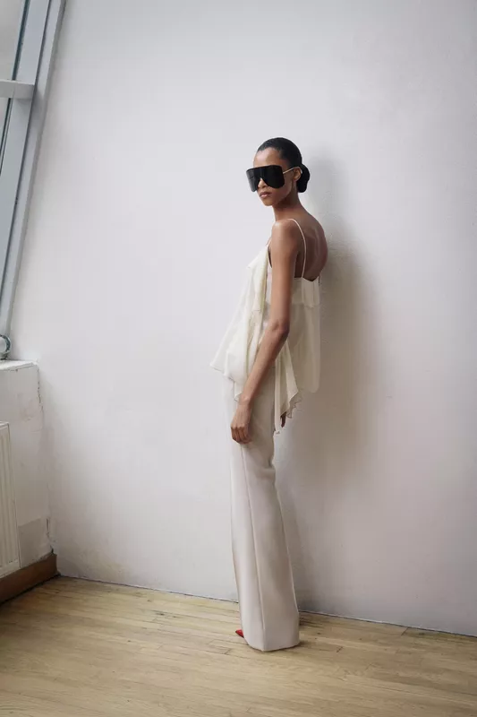 00007-prabal-gurung-resort-2027-credit-mark-grgurich-brand.jpg