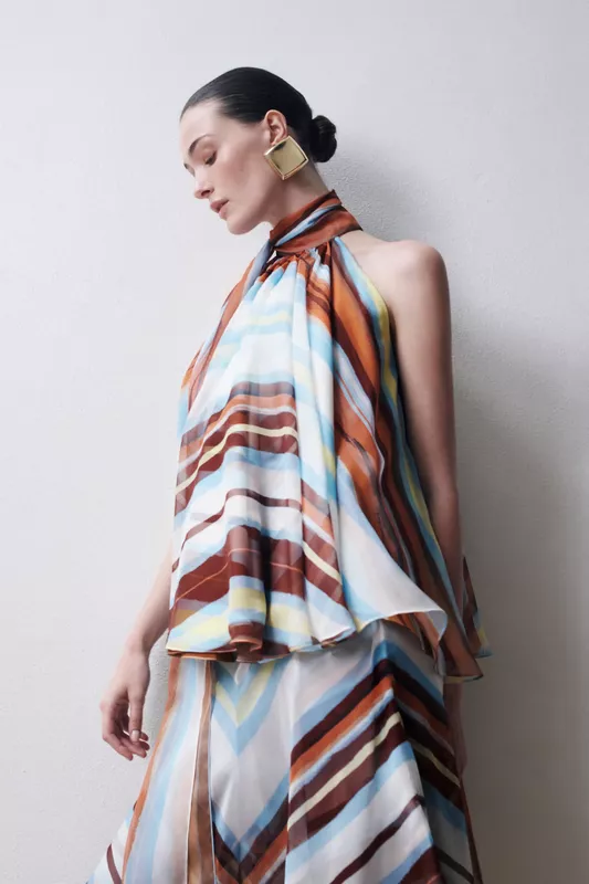 00018-prabal-gurung-resort-2027-credit-mark-grgurich-brand.jpg