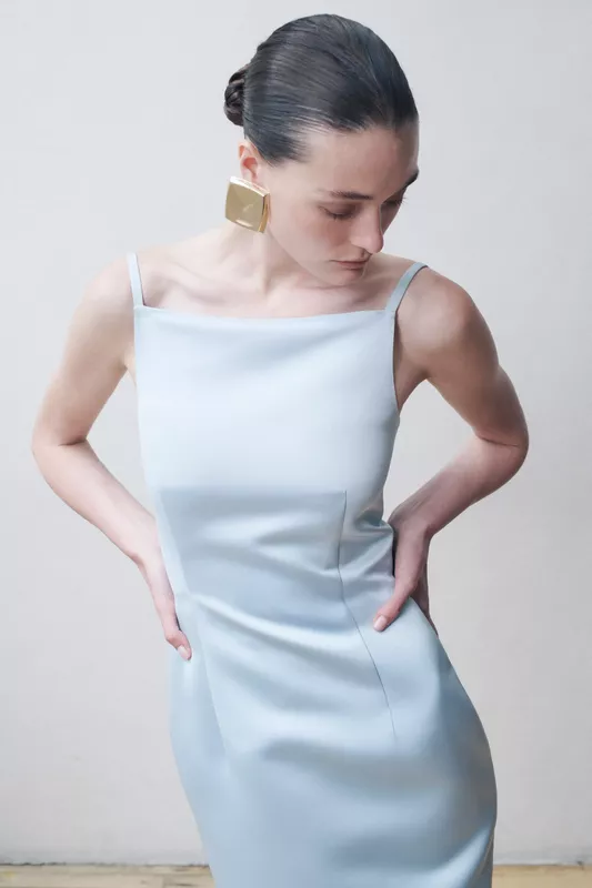 00020-prabal-gurung-resort-2027-credit-mark-grgurich-brand.jpg