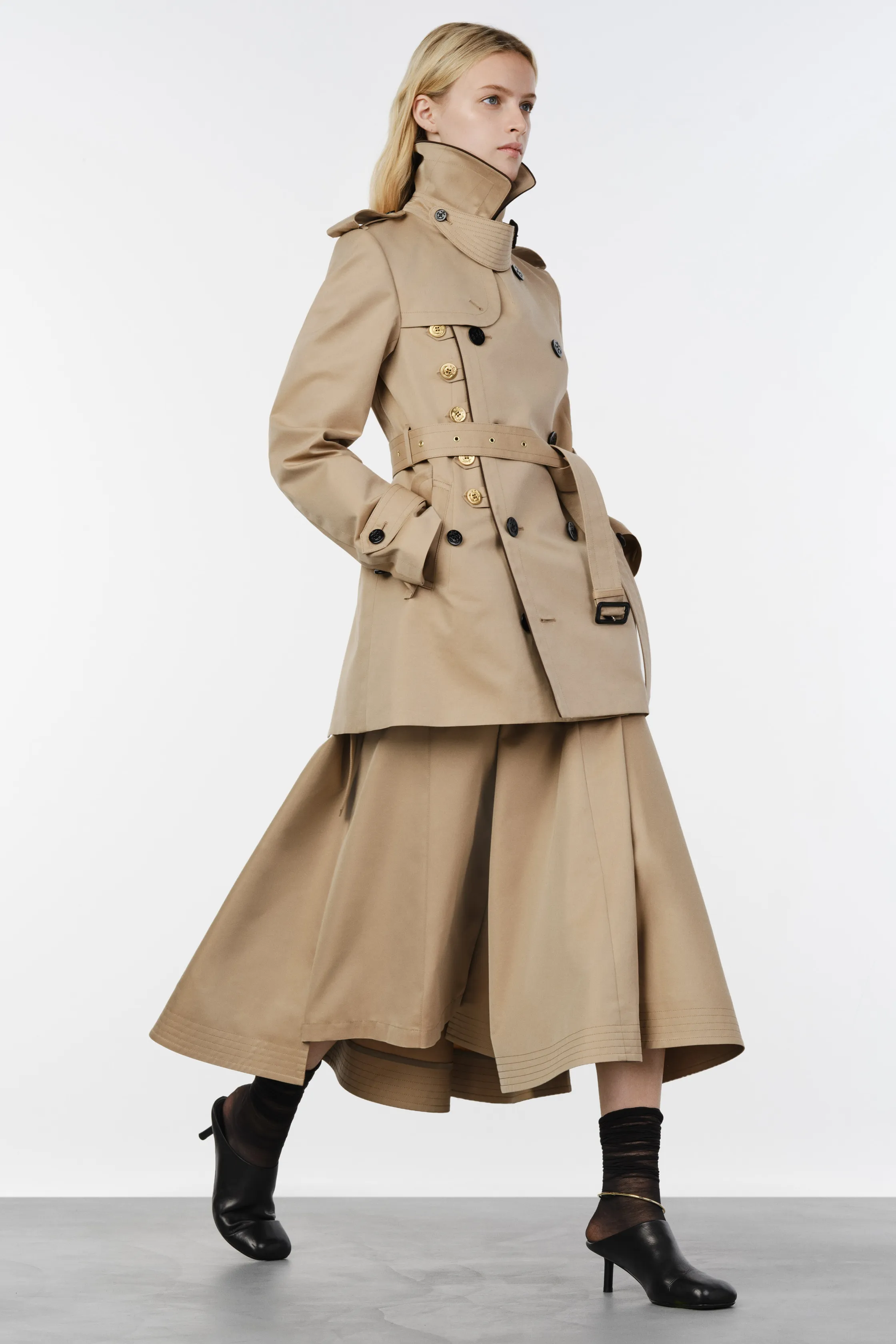 00009-sacai-resort-2027-credit-brand.jpg