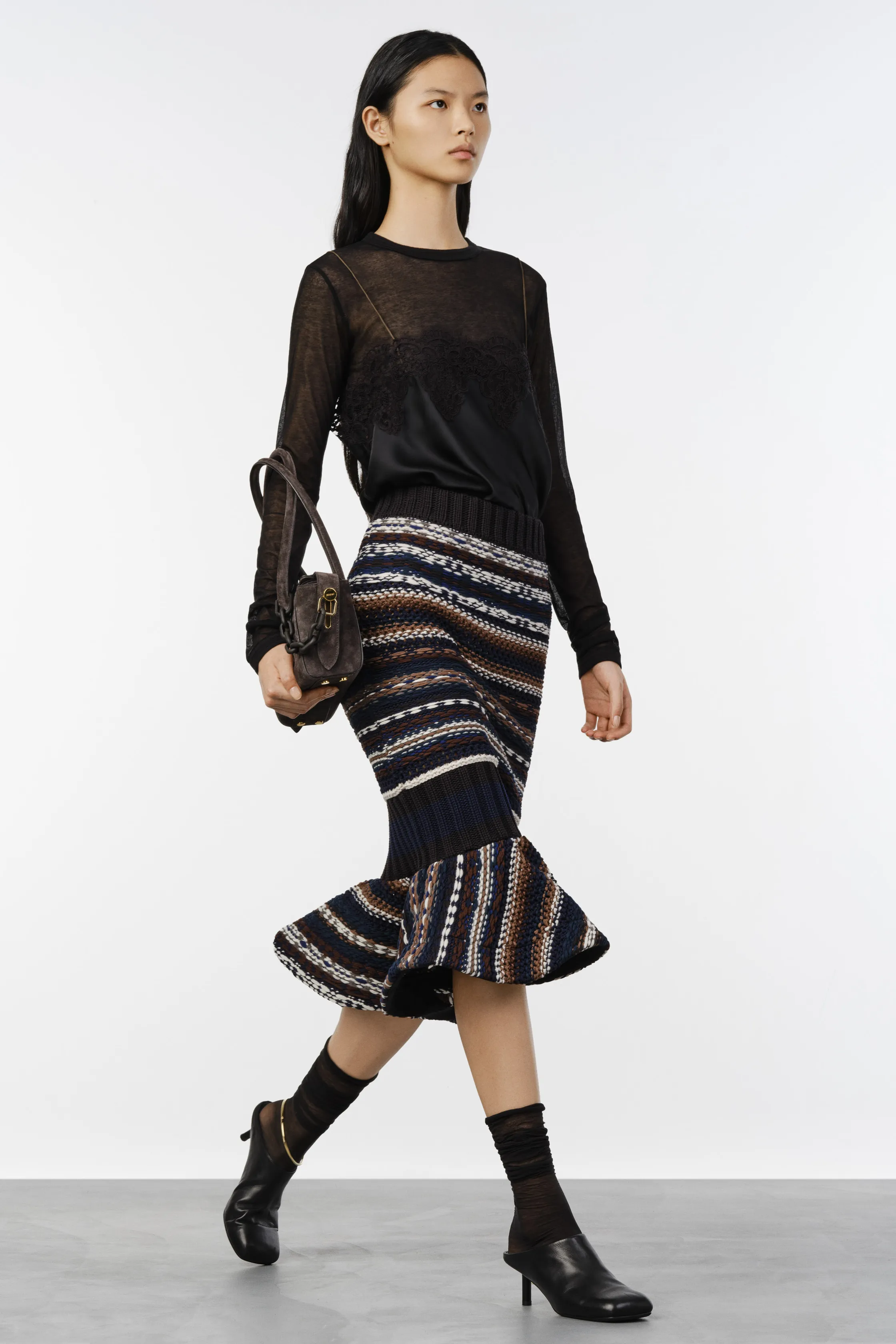 00029-sacai-resort-2027-credit-brand.jpg
