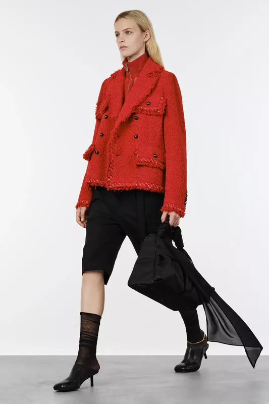 00027-sacai-resort-2027-credit-brand.jpg