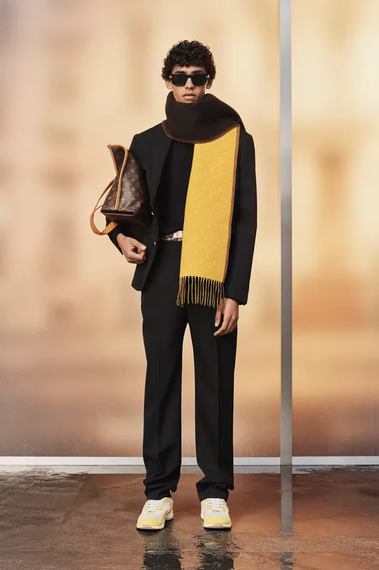 00007-louis-vuitton-resort-2027-menswear-credit-brand.jpg