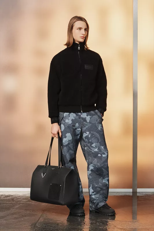 00028-louis-vuitton-resort-2027-menswear-credit-brand.jpg