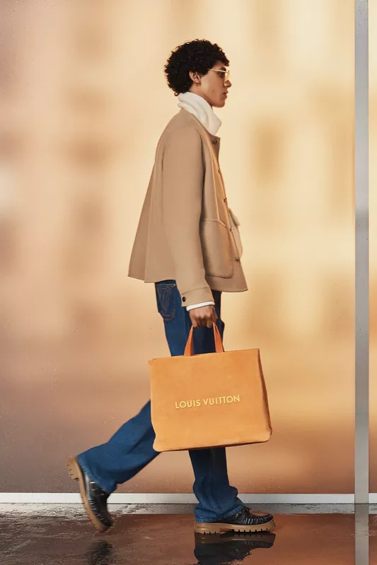 00032-louis-vuitton-resort-2027-menswear-credit-brand.jpg