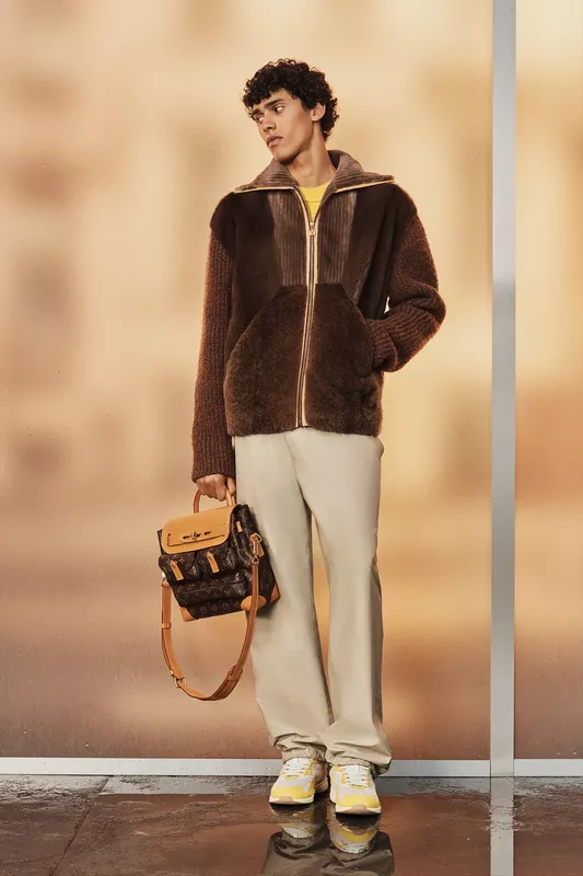 00036-louis-vuitton-resort-2027-menswear-credit-brand.jpg