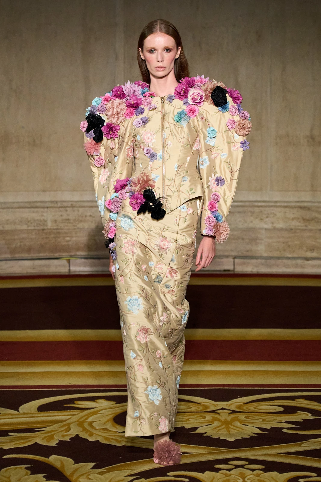 Siriano S27 043