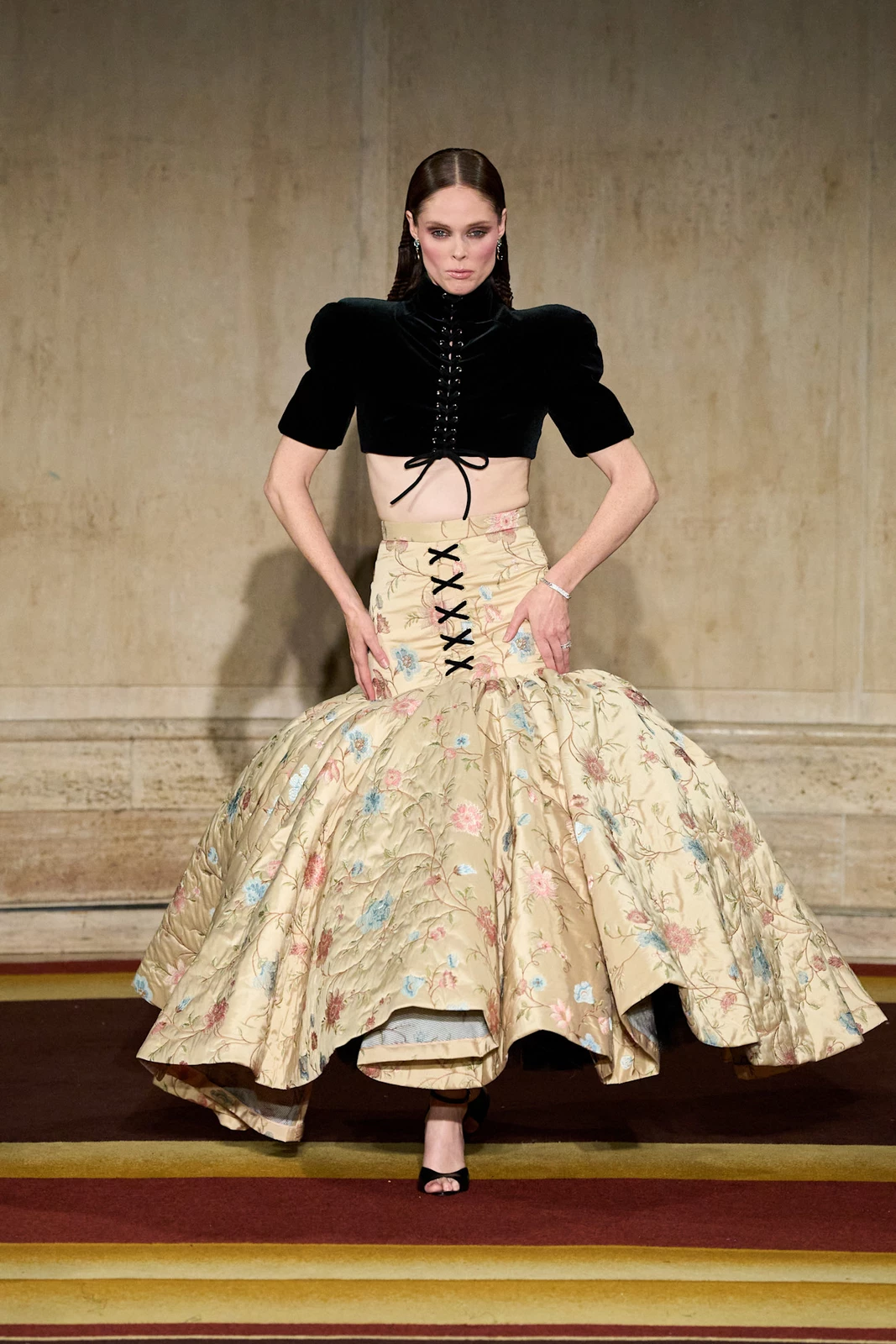 Siriano S27 064