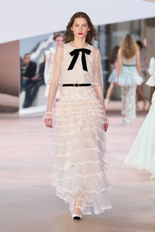 Chanel HC S25 032