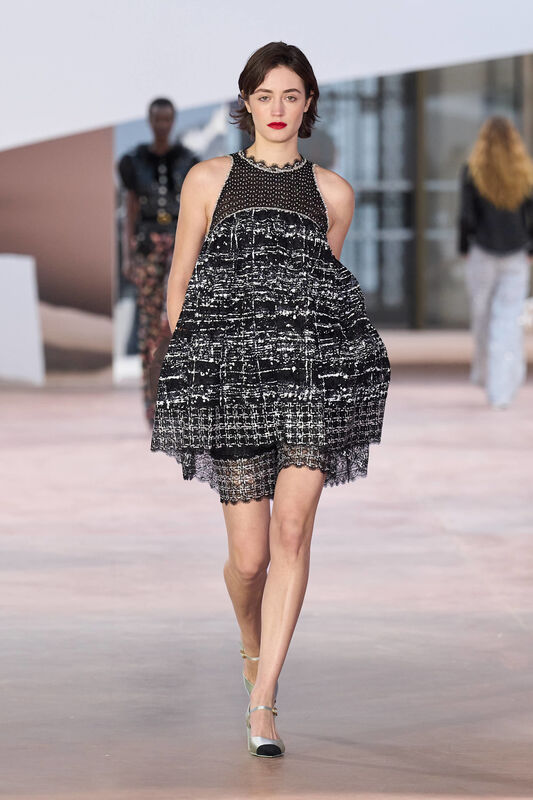 Chanel HC S25 039