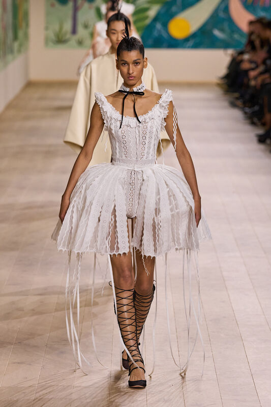 Christian Dior HC S25 016