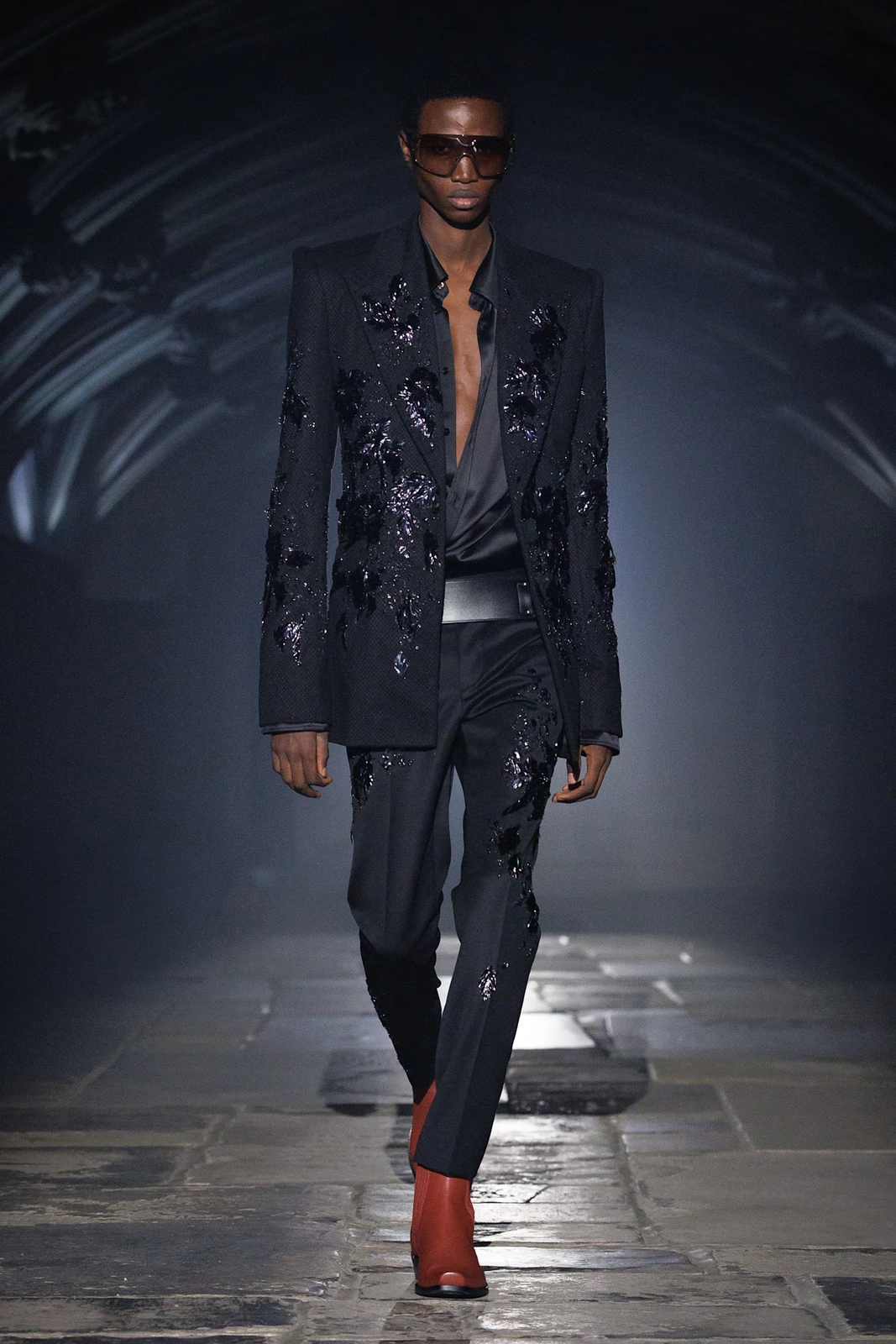 McQueen PO S27 043