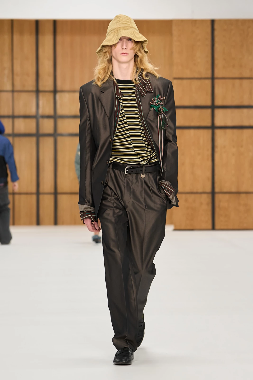 Burberry S27 033