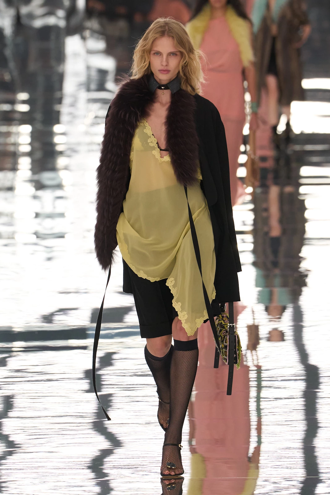 Fendi S27 025