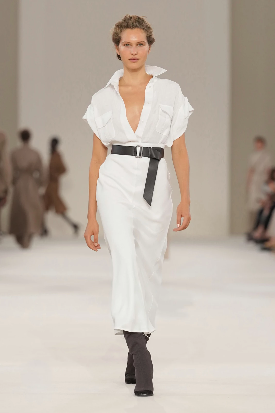 Max Mara S27 012