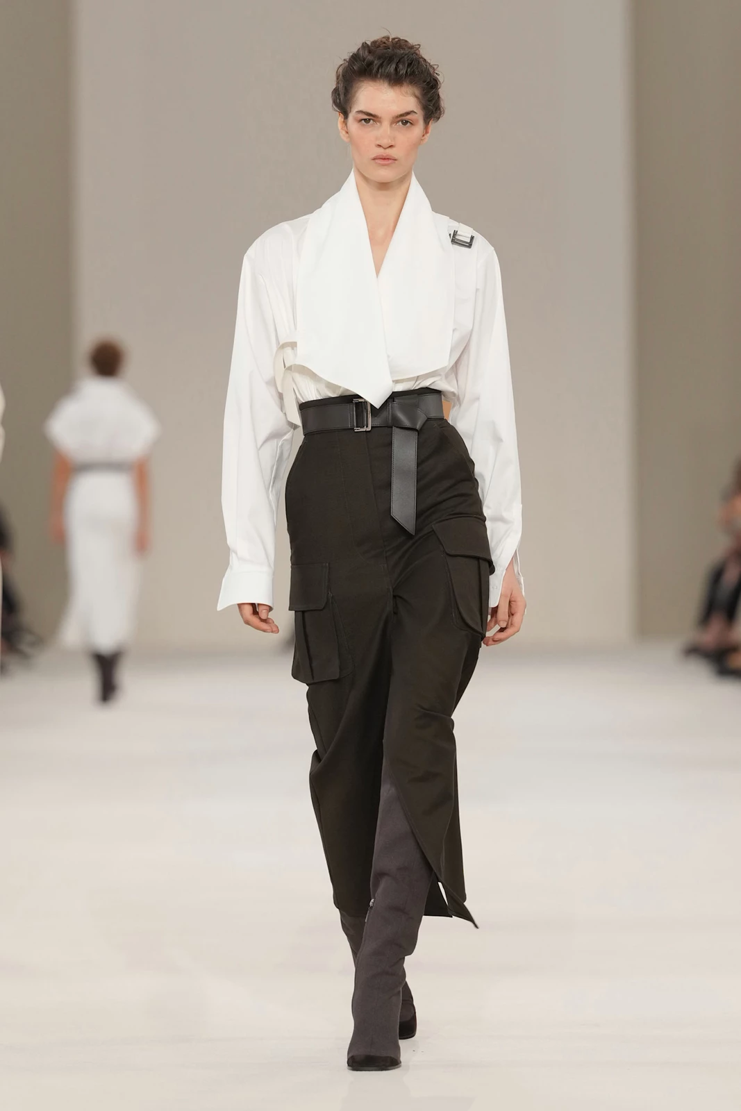 Max Mara S27 024
