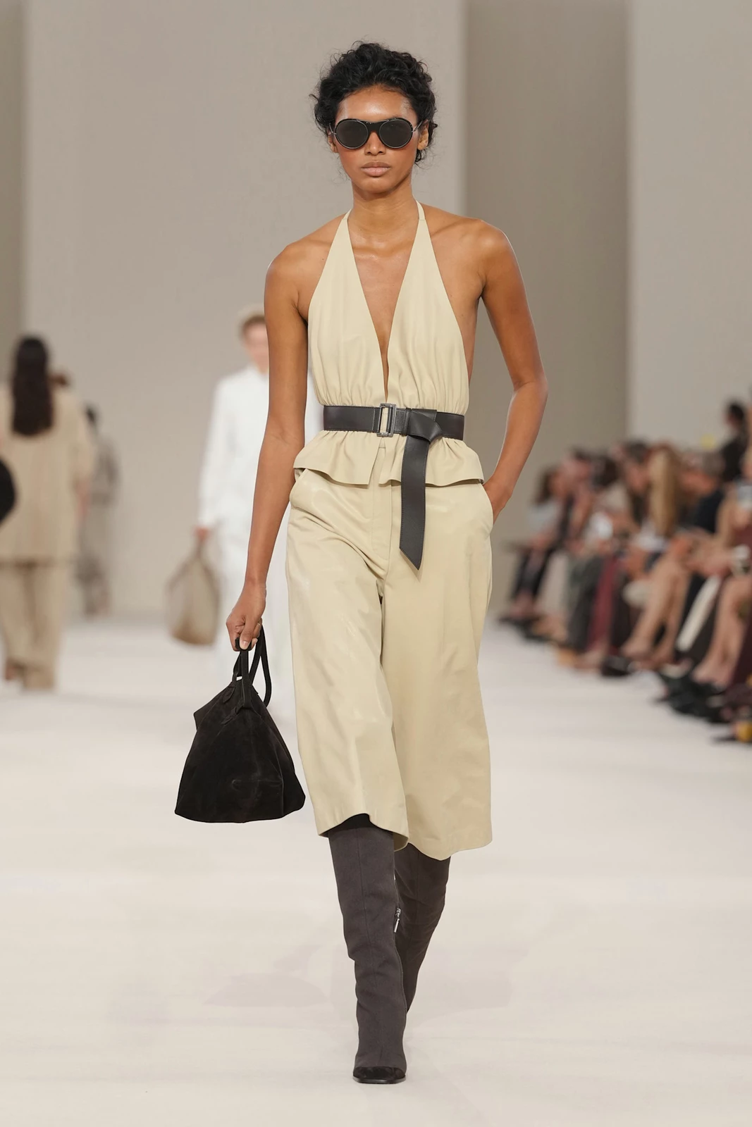 Max Mara S27 027