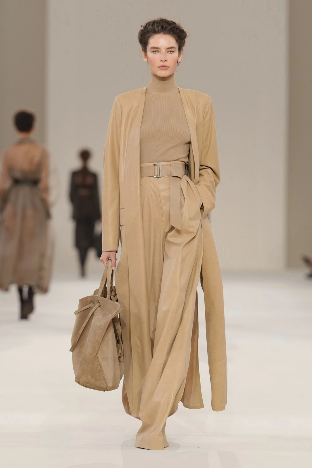 Max Mara S27 031