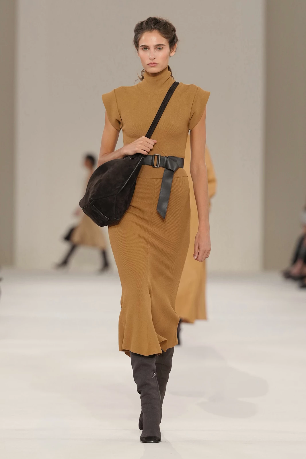 Max Mara S27 038