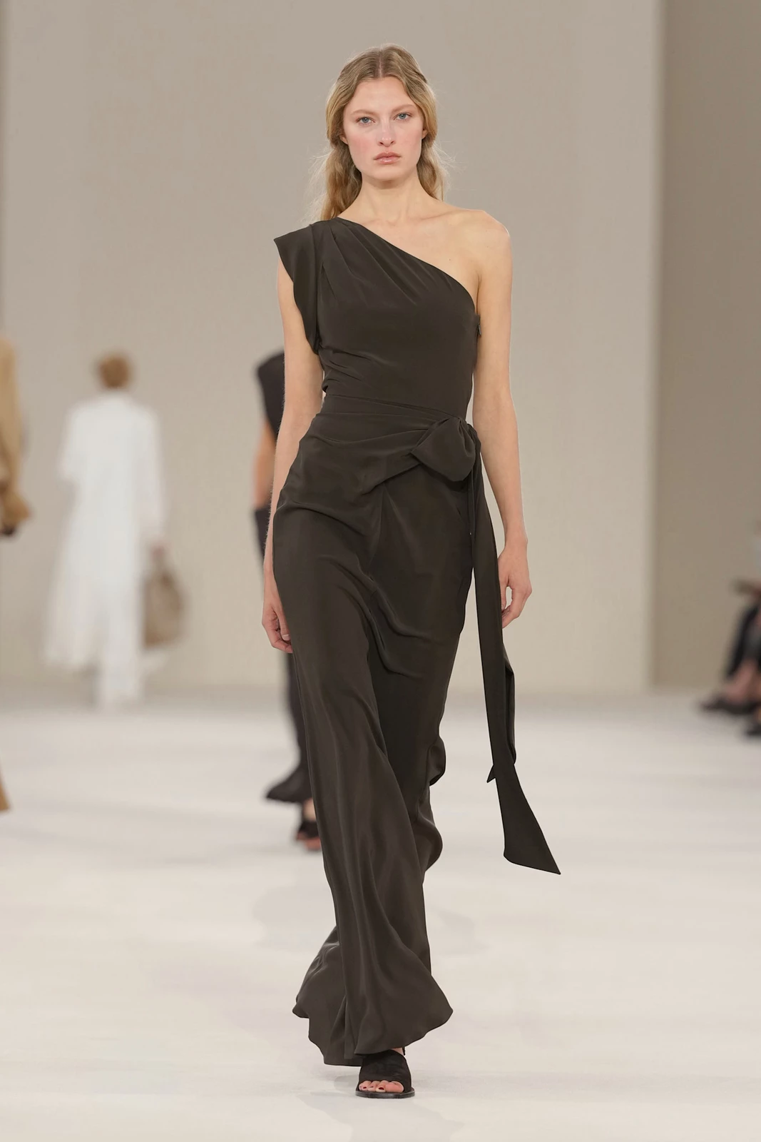 Max Mara S27 042