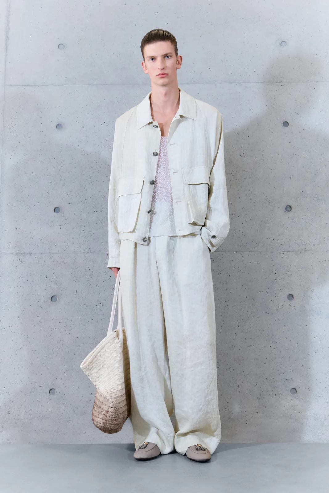 00010-emporio-armani-spring-2027-ready-to-wear-credit-brand