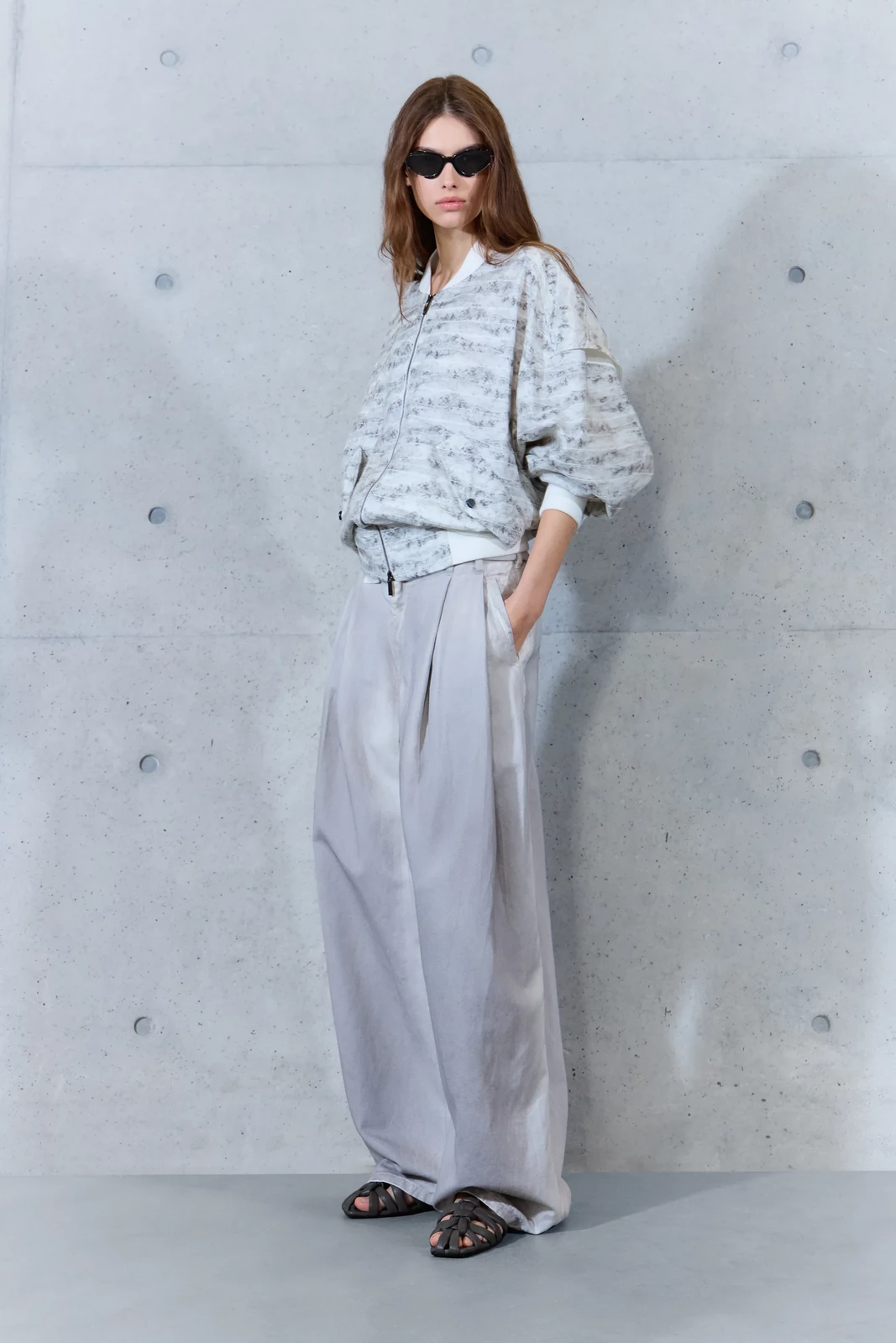 00011-emporio-armani-spring-2027-ready-to-wear-credit-brand