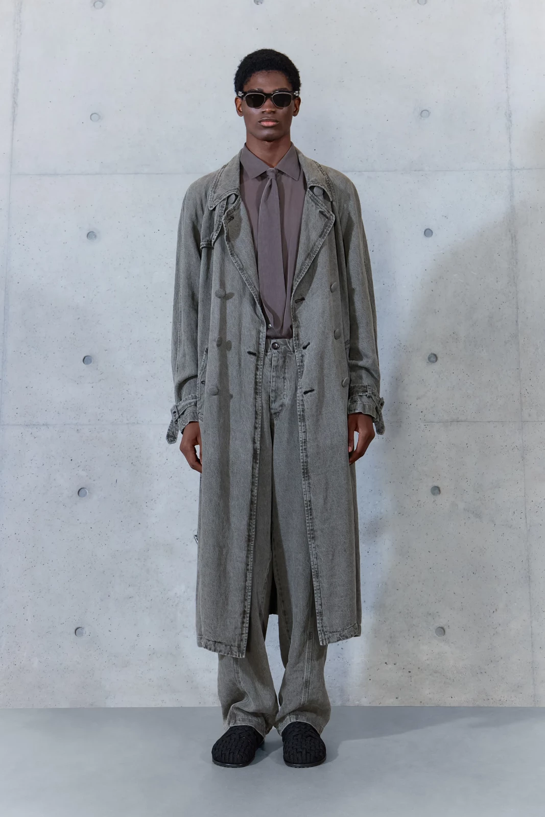 00020-emporio-armani-spring-2027-ready-to-wear-credit-brand
