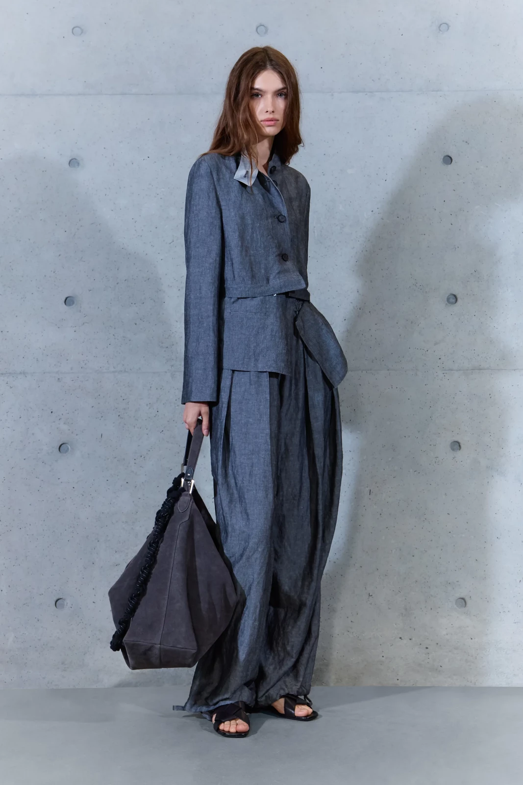 00031-emporio-armani-spring-2027-ready-to-wear-credit-brand