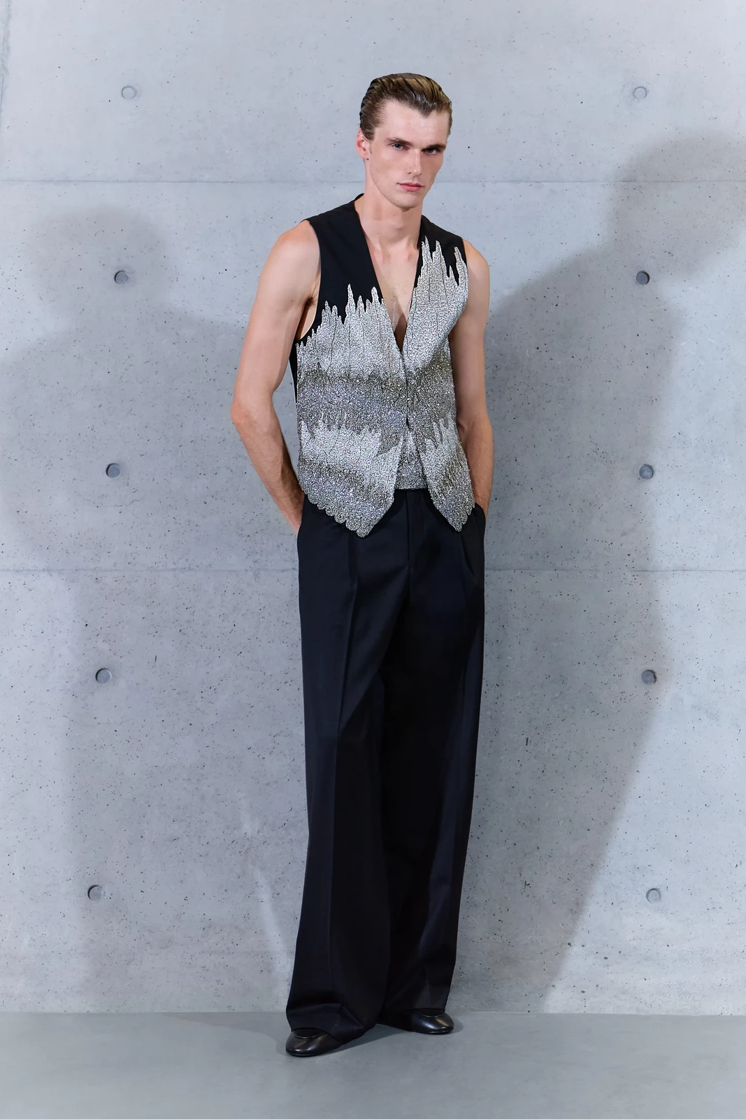 00067-emporio-armani-spring-2027-ready-to-wear-credit-brand