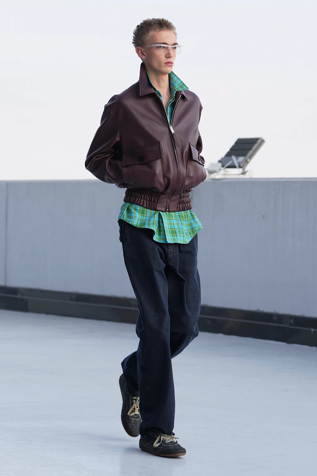 Moschino S27 002