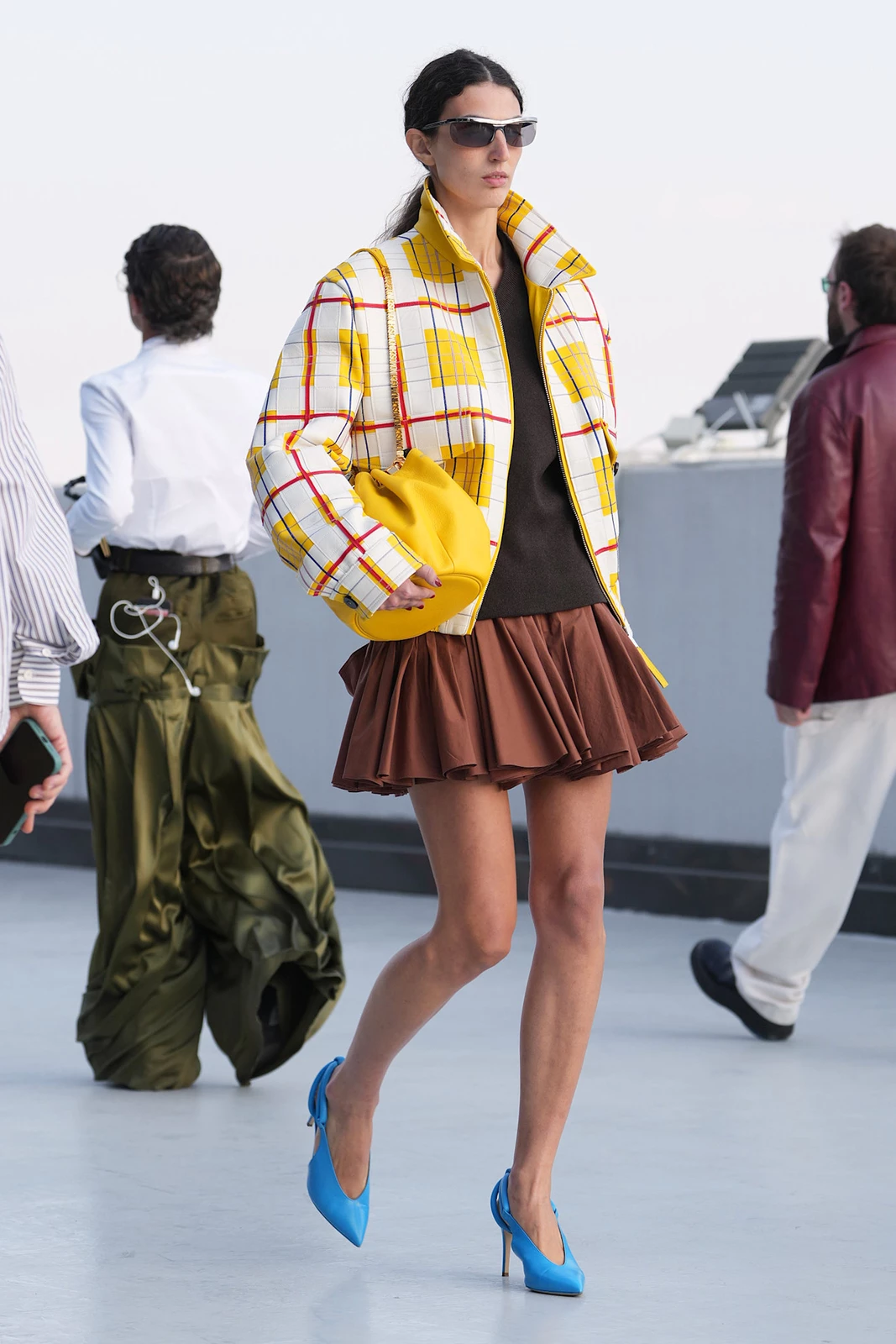 Moschino S27 005