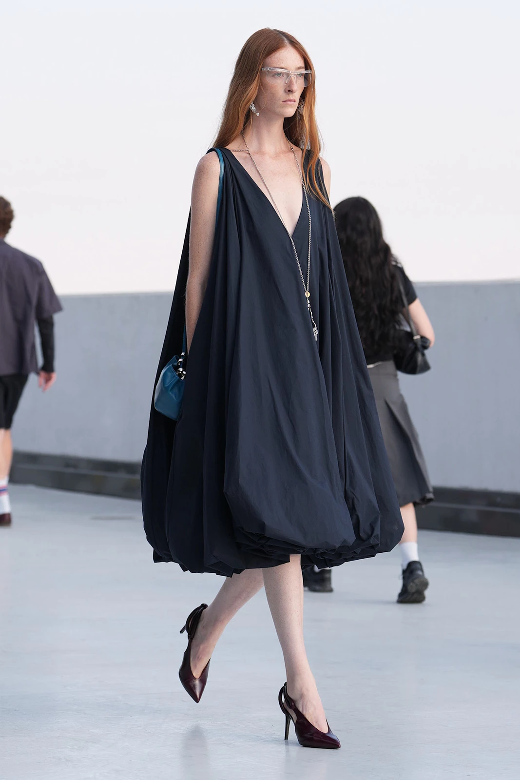 Moschino S27 021