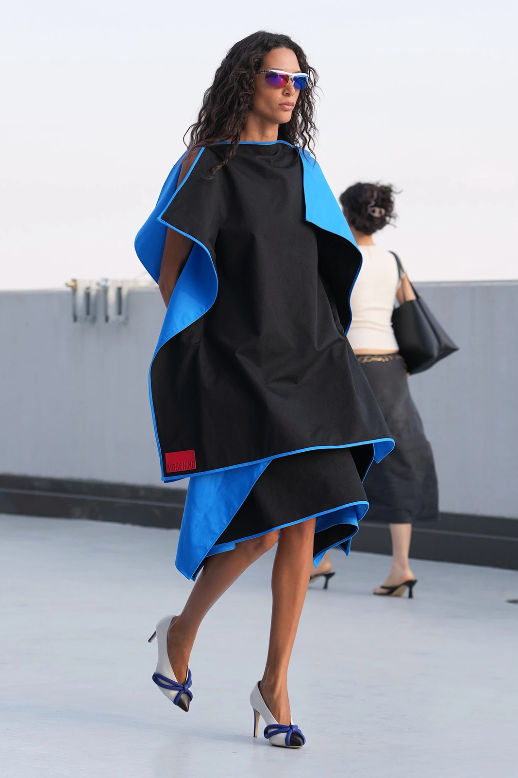 Moschino S27 037