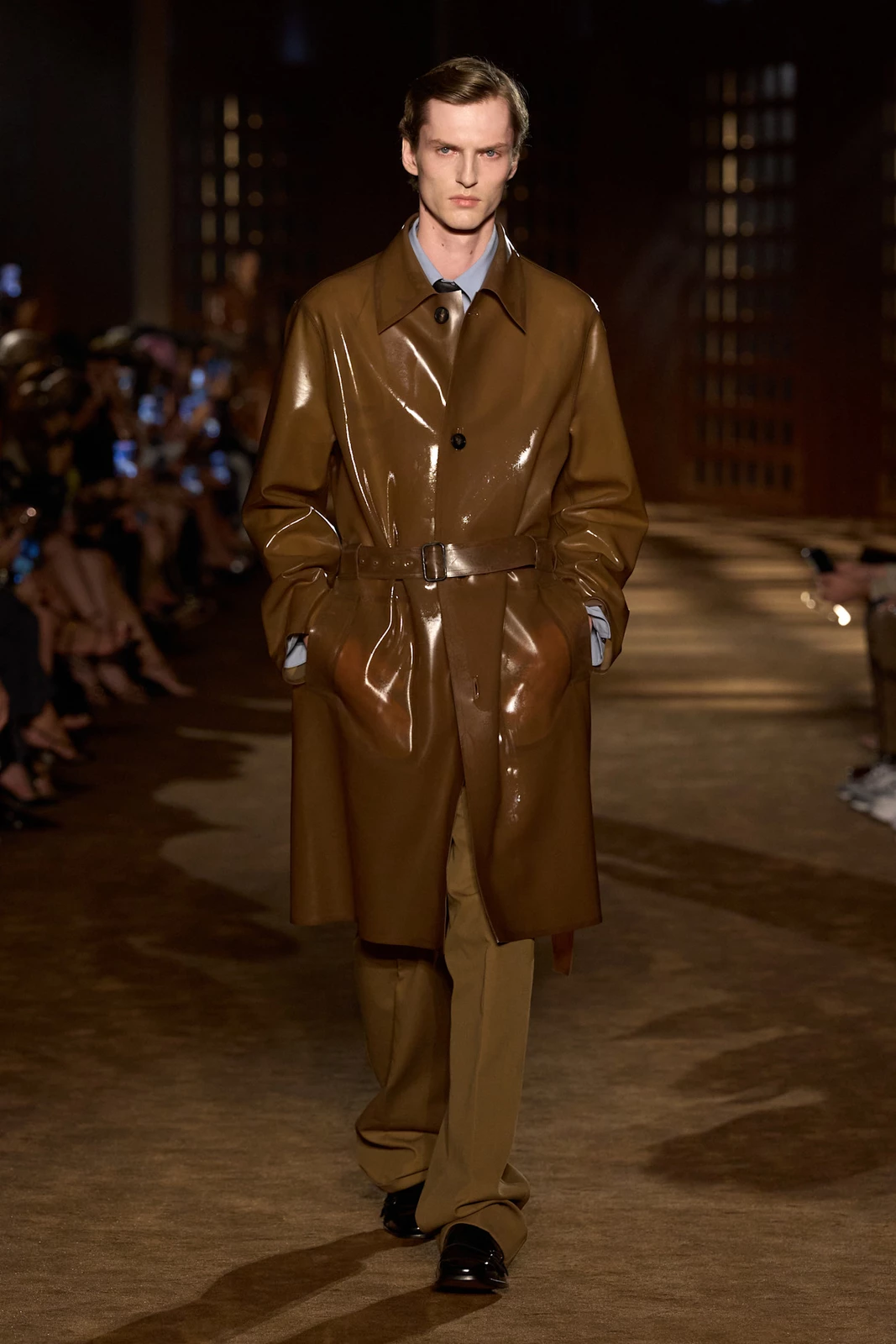 Ferragamo S27 025